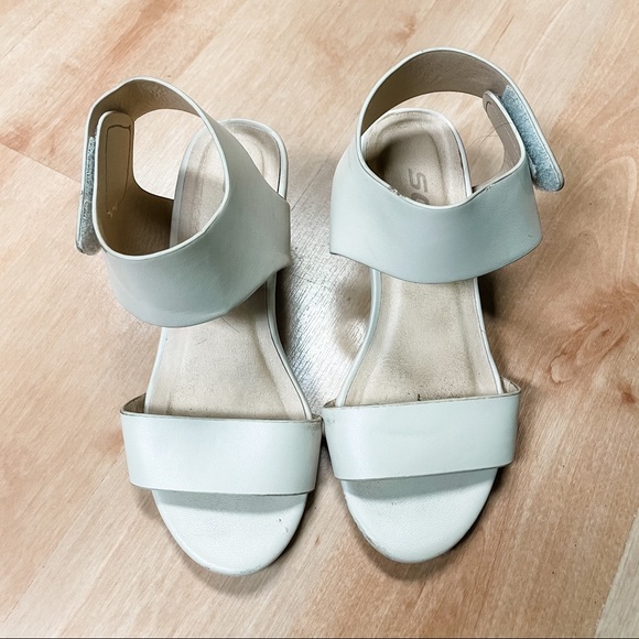 Soda Beige Double Strap Chelsea Wedge Ankle Strap Dress Shoes Toddler Girls 12 - Picture 7 of 9